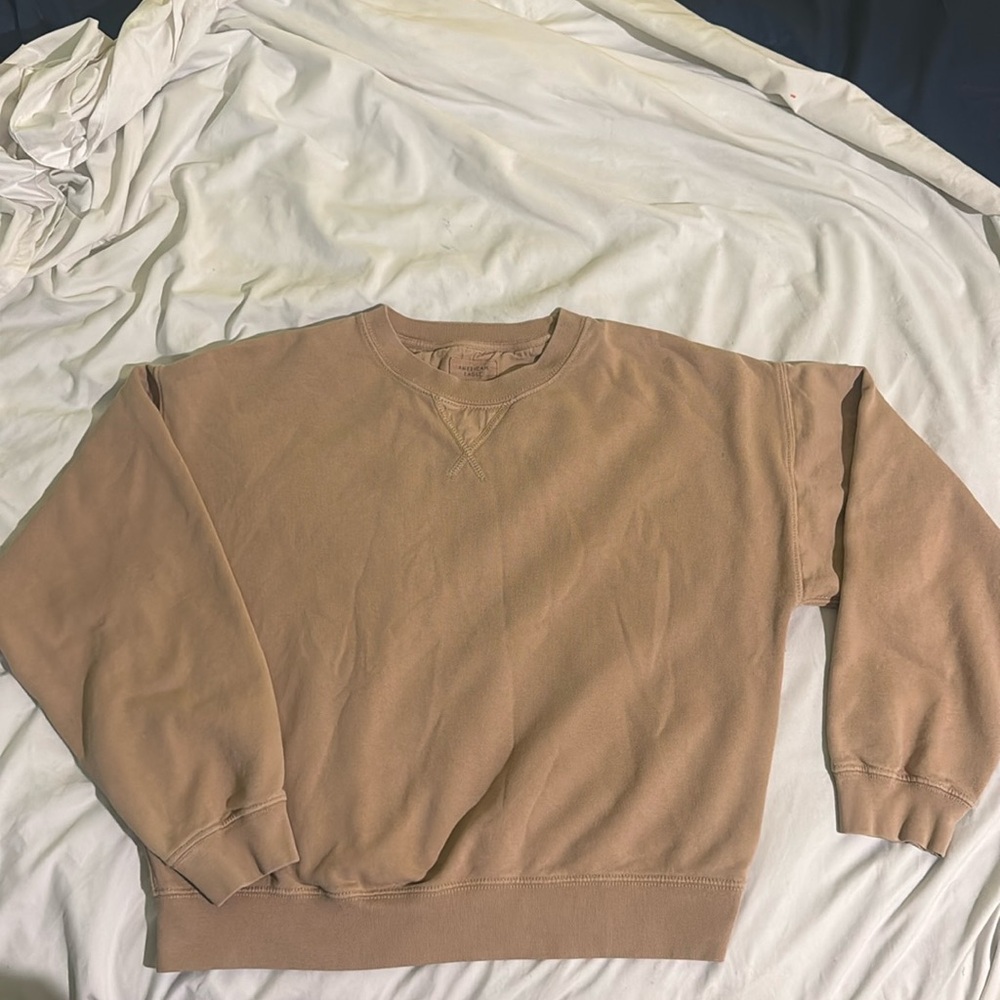 American Eagle Tan Crewneck Sweater – Women’s Small